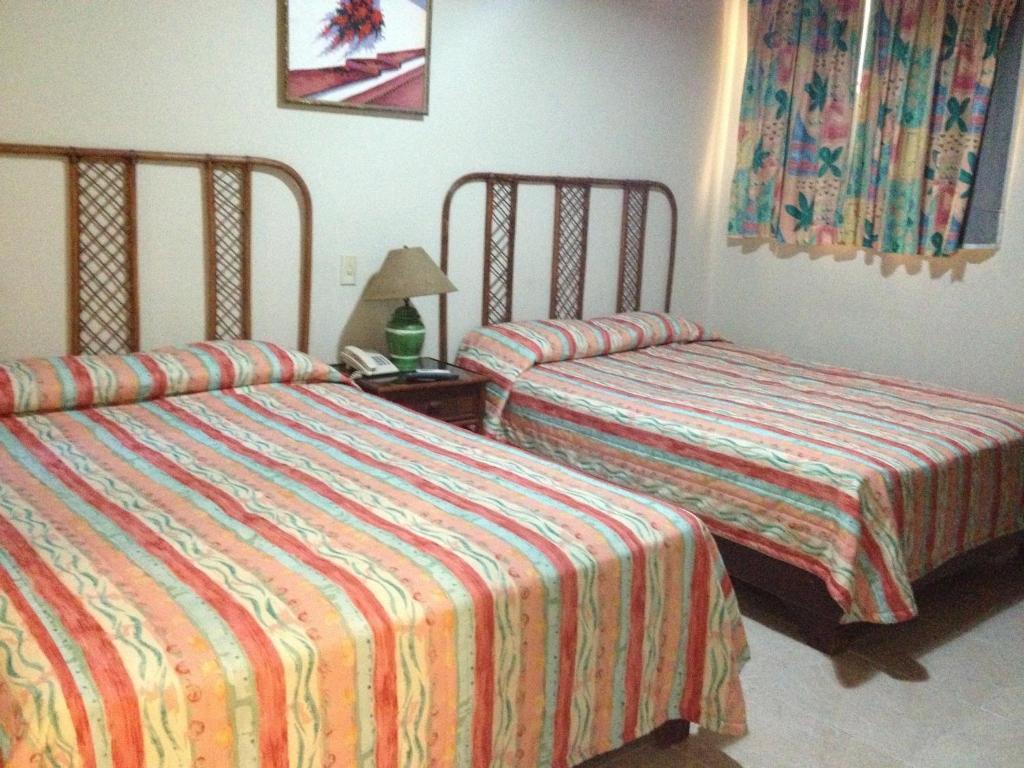 Carey House Hotel ซานโตโดมิงโก ภายนอก รูปภาพ